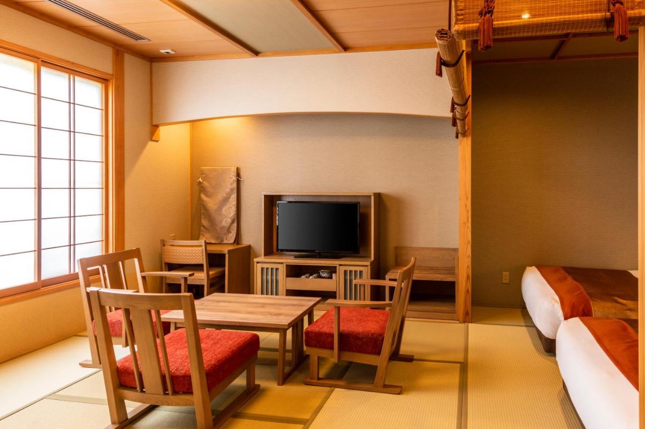 Yukemuri No Yado Inazumi Onsen Yuzawa  Exterior photo
